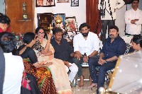 Celebs Pays Tribute to Super Star KrishnaCelebs Pays Tribute to Super Star Krishna